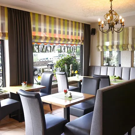 Hotel Weinhotel Mayer 3*