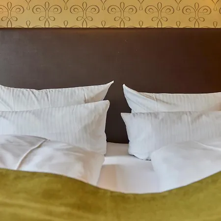 Mayer's Weinhotel 3* Zell