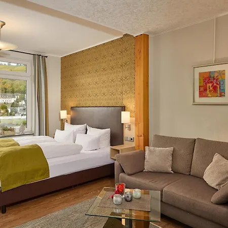 Mayer's Weinhotel Hotel 3*