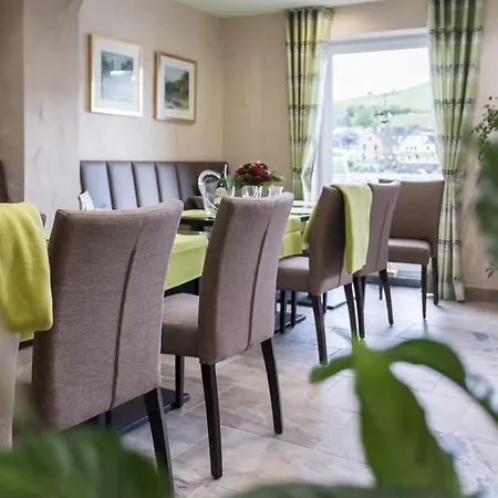 Weinhotel Mayer Hotel 3*