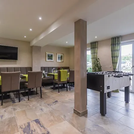 Mayer's Weinhotel 3*