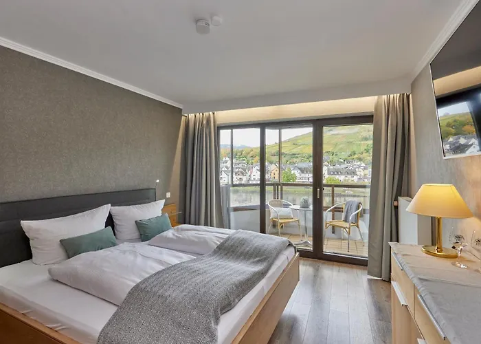 Weinhotel Mayer 3* 첼 안 데어 모젤